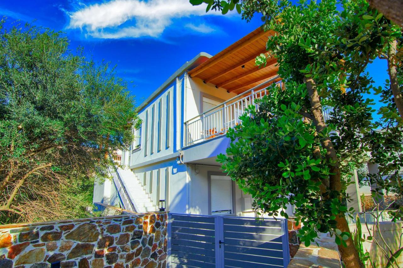 Bitsakis Family II - Paleochora Luxury House Palaiochora Exterior foto